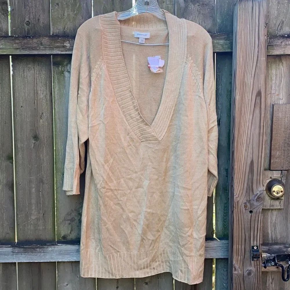 Avenue Sweater tunic sz. 22-24 NWT